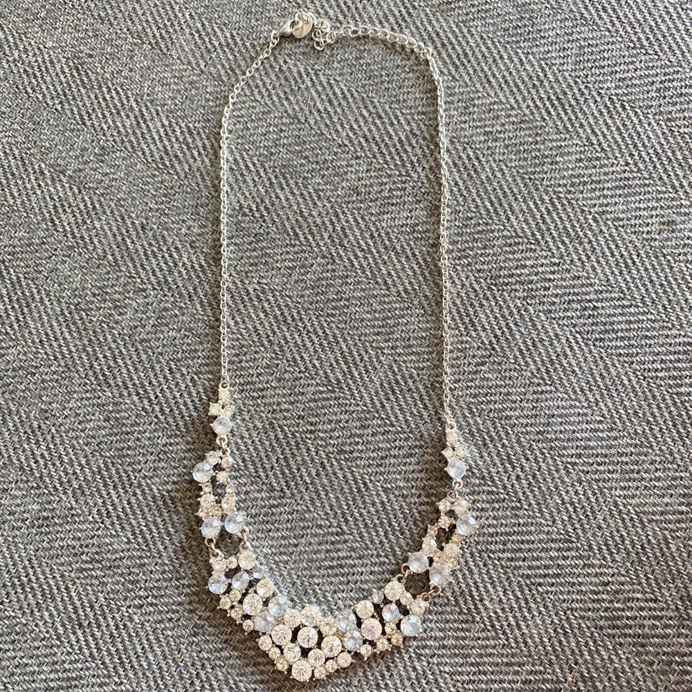 Silver/Diamond Dress Jewelry Necklace Earring Set